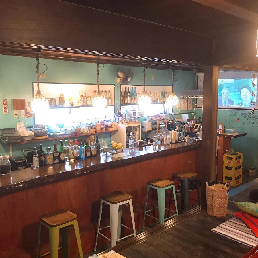 Guest House & Bar Diamond Head Mihana Exterior foto